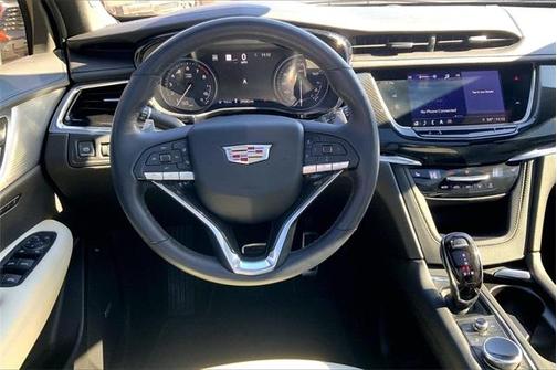 2022 Cadillac XT6 Sport AWD