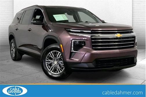2024 Chevrolet Traverse LT