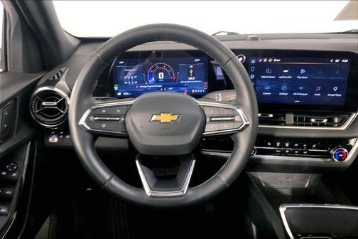 Summit White 2026 Chevrolet Equinox LT
