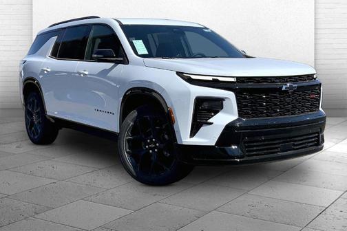 Polar White 2026 Chevrolet Traverse RS