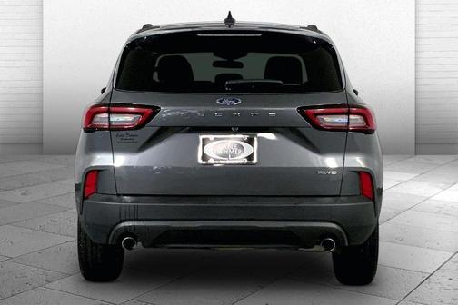 Carbonized Gray Metallic 2025 Ford Escape ST-Line