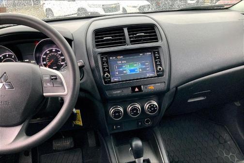 2020 Mitsubishi Outlander Sport ES