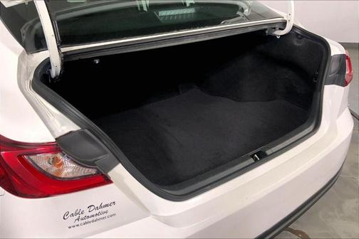 Ice 2025 Toyota Camry LE
