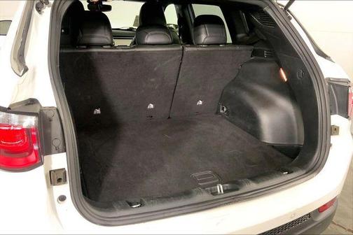 Bright White Clearcoat 2025 Jeep Compass Limited