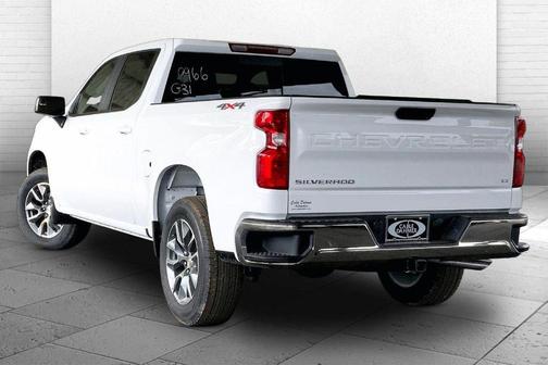 Summit White 2026 Chevrolet Silverado 1500 LT