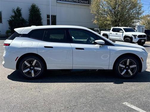 2026 BMW iX xDrive45