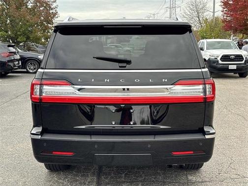 2018 Lincoln Navigator Select