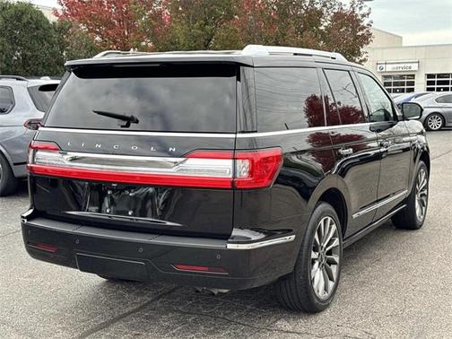 2018 Lincoln Navigator Select