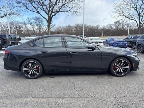 2026 BMW 550e xDrive