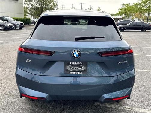 2026 BMW iX xDrive60
