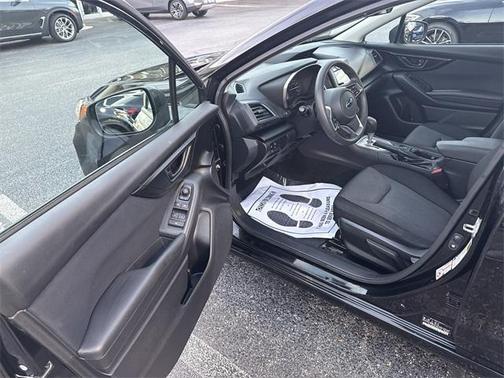 2018 Subaru Impreza 2.0i Premium