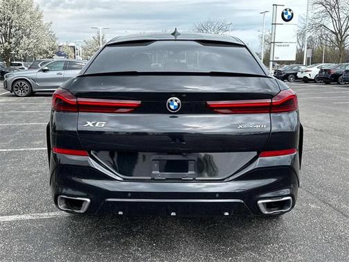 2021 BMW X6 xDrive40i