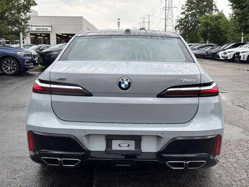 Brooklyn Grey Metallic 2023 BMW 760 i xDrive