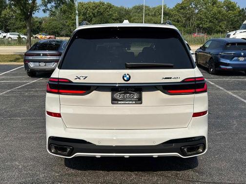 2026 BMW X7 xDrive40i