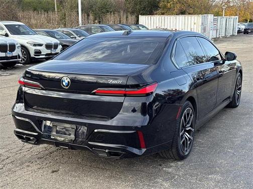 2023 BMW 760 i xDrive
