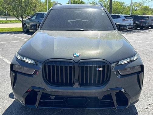 2024 BMW X7 M60i
