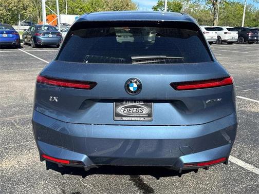 2026 BMW iX xDrive45
