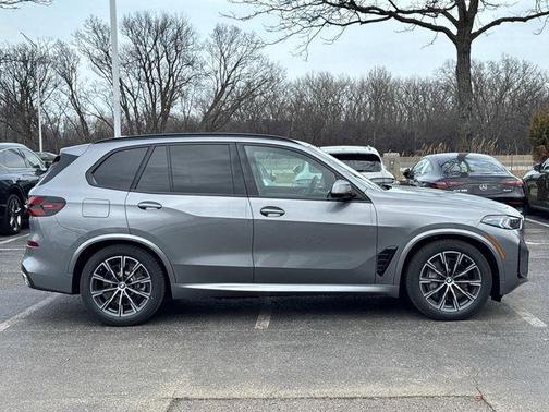 Skyscraper Grey Metallic 2026 BMW X5 PHEV xDrive50e