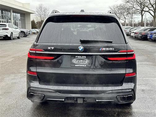 2026 BMW X7 M60i