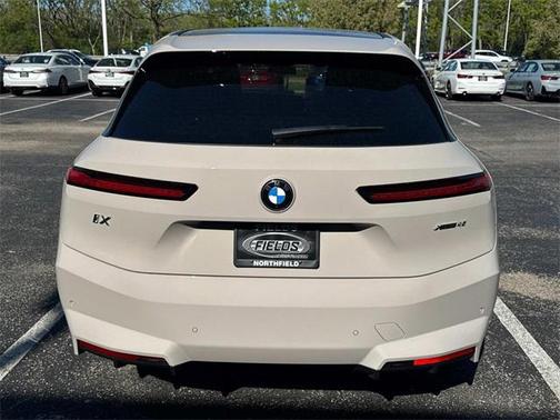 2026 BMW iX xDrive45