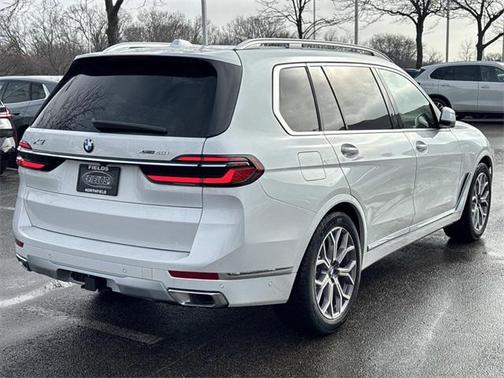 2026 BMW X7 xDrive40i