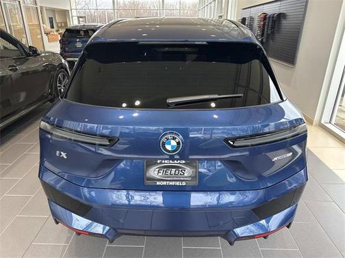 2025 BMW iX xDrive50