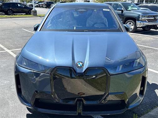 2026 BMW iX xDrive60