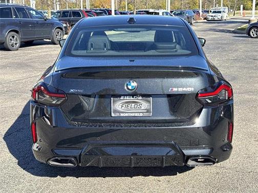 2026 BMW M240 i xDrive