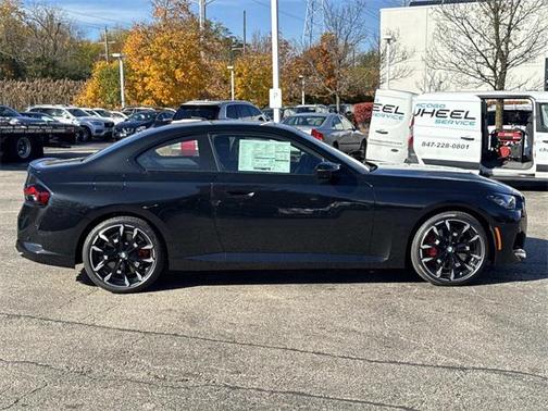 2026 BMW M240 i xDrive