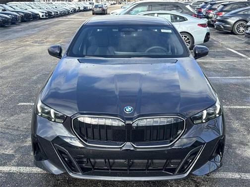 2026 BMW 550e xDrive