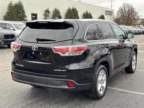 2016 Toyota Highlander Limited Platinum