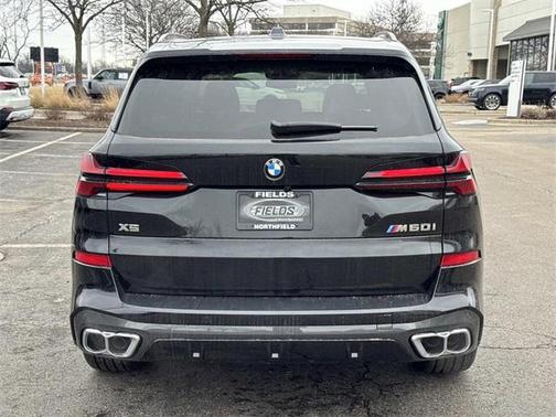 2026 BMW X5 M60i