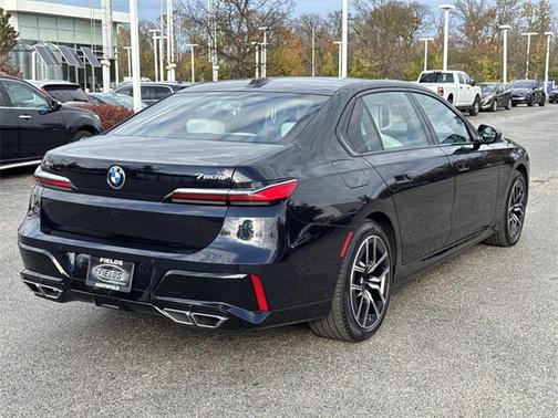 2023 BMW 760 i xDrive