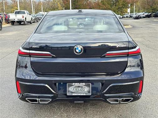 2023 BMW 760 i xDrive