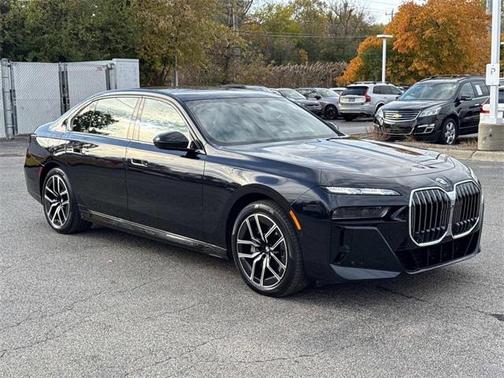 2023 BMW 760 i xDrive