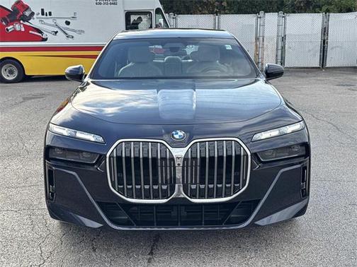 2023 BMW 760 i xDrive