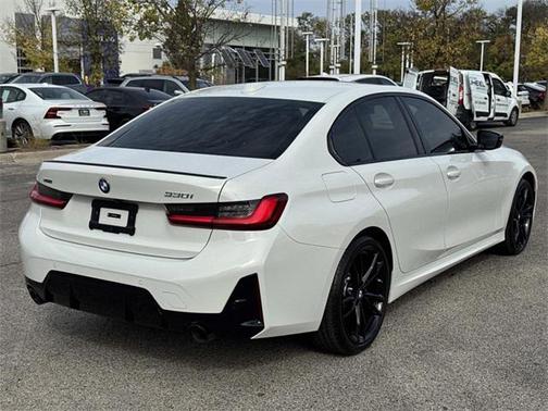 2024 BMW 330 xDrive