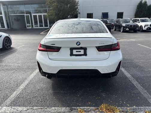 2024 BMW 330 xDrive