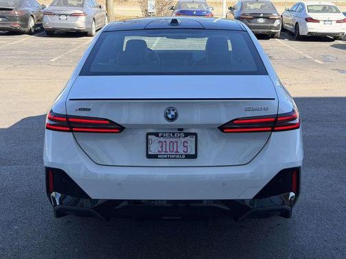 2026 BMW 550e xDrive