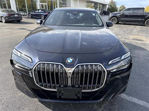 2023 BMW 760 i xDrive