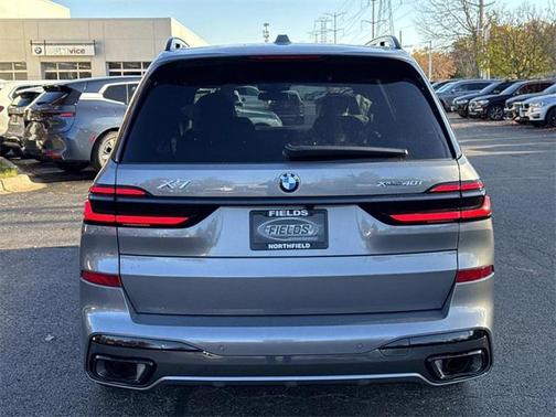 2026 BMW X7 xDrive40i