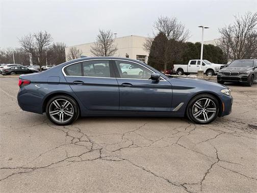 2023 BMW 530 i xDrive