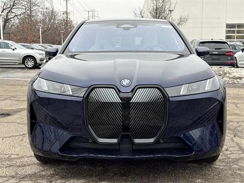 2026 BMW iX xDrive45