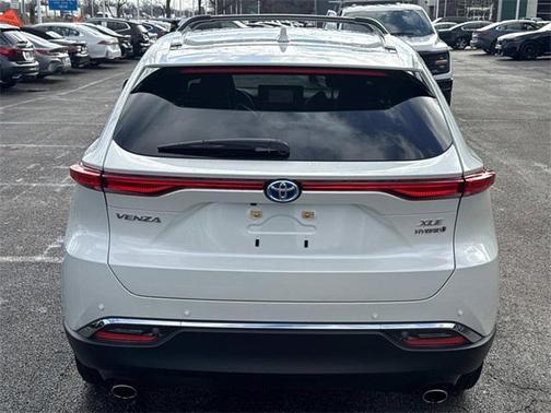 2022 Toyota Venza XLE