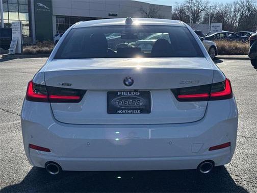 2026 BMW 330 xDrive NA