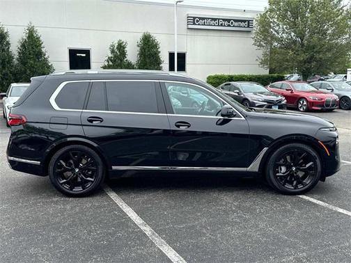 2023 BMW X7 xDrive40i