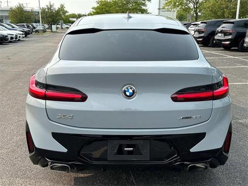 2022 BMW X4 xDrive30i