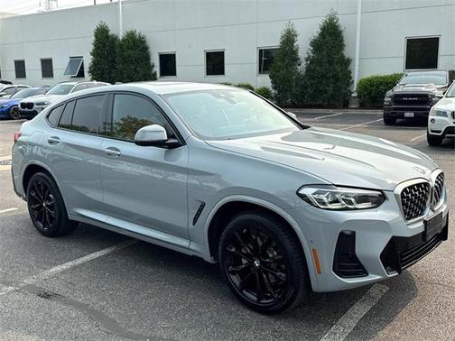 2022 BMW X4 xDrive30i