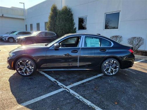 2025 BMW 330 i xDrive
