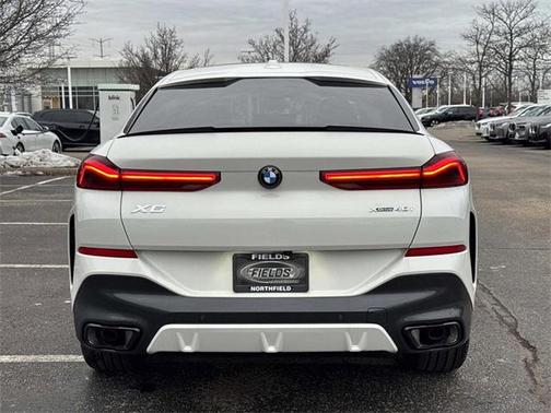 2026 BMW X6 xDrive40i